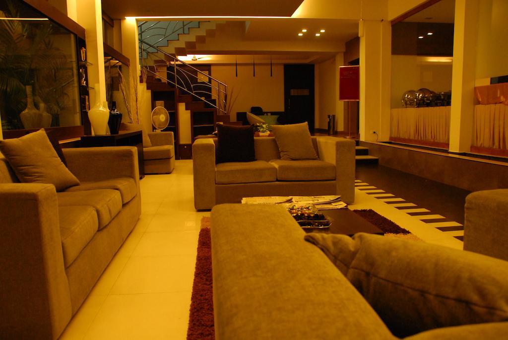 Hotel Sayoojyam Residency Palakkad Exterior foto